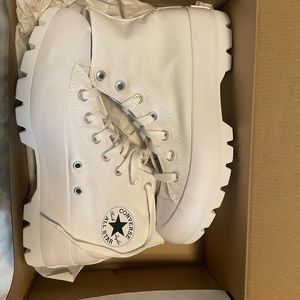 White converse for woman, never used them before new new new